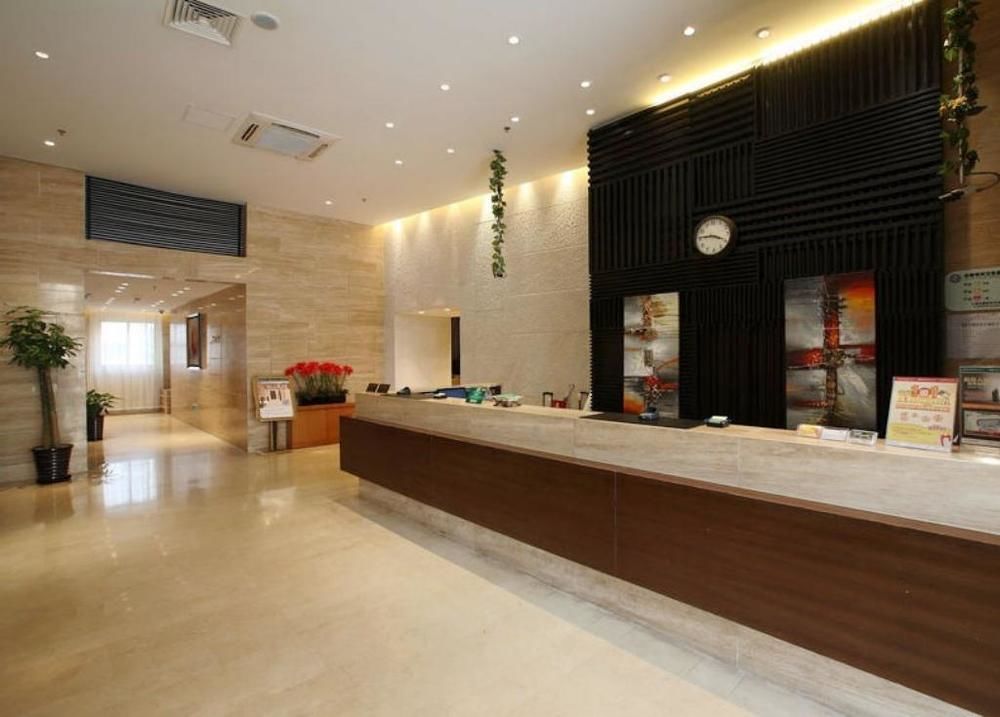 Ji Hotel Shanghai Jingan Temple Kangding Road Exterior photo